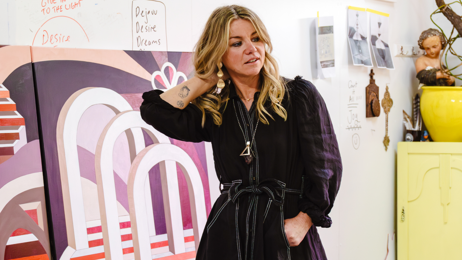 How Painter Jasmine Mansbridge Builds Stillness Out of Structure